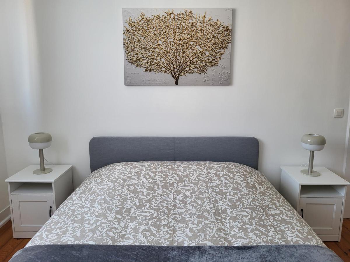 Brussels Bed & Blockchain Private Rooms With Shared Bathroom Etterbeek Exterior foto