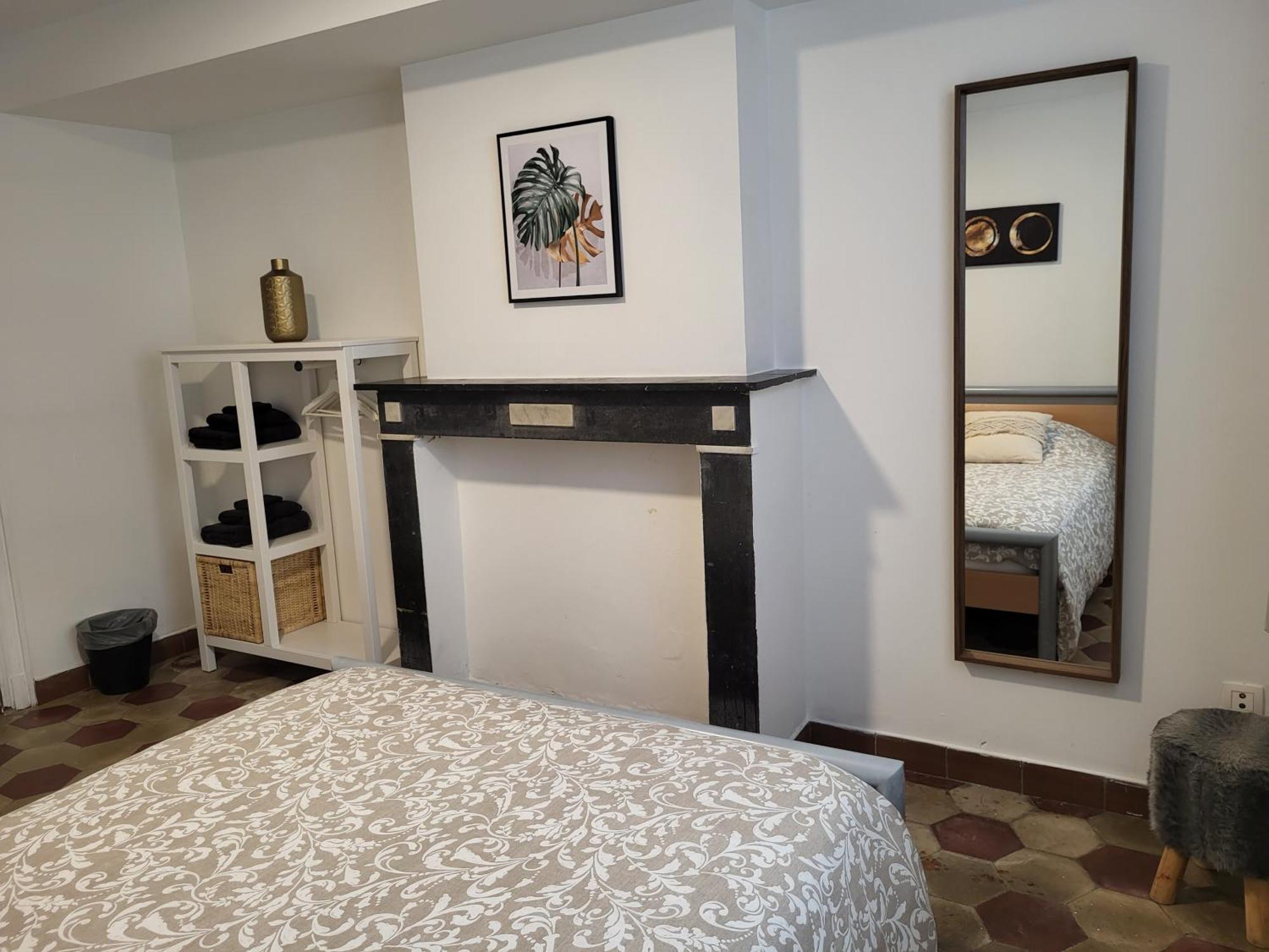 Brussels Bed & Blockchain Private Rooms With Shared Bathroom Etterbeek Habitación foto